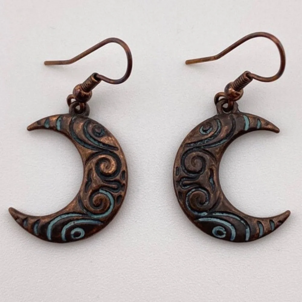 (8) Patina Crescent Moon Earrings